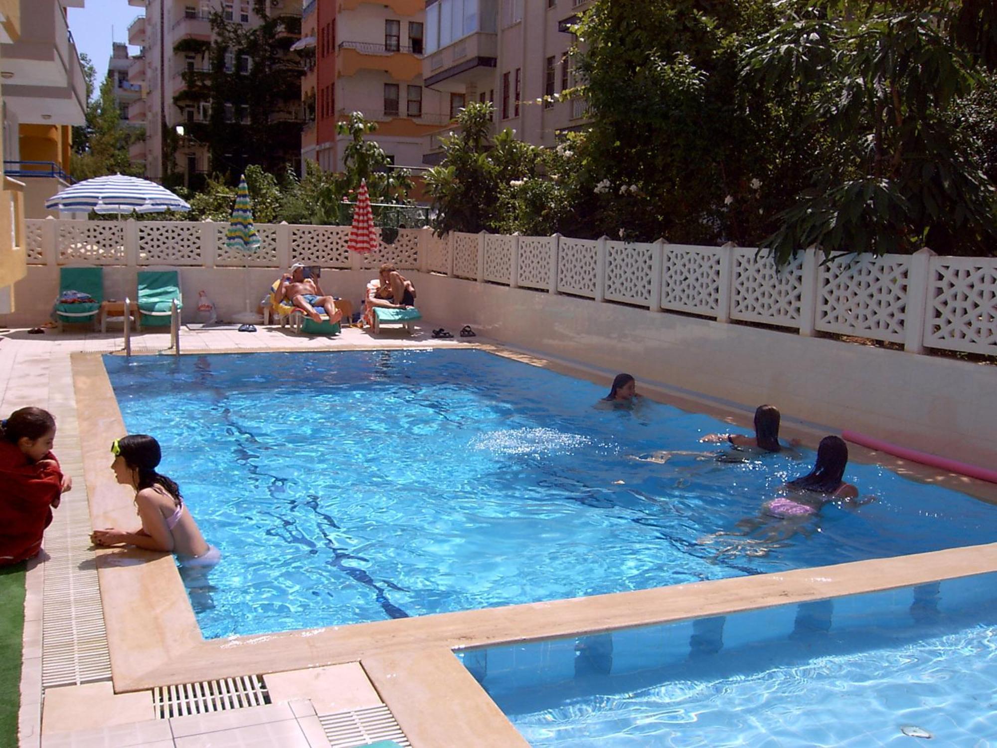 Bayram Apart Hotel Αλάνια Εξωτερικό φωτογραφία